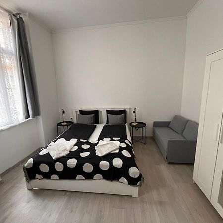 Mano Studios Budapest I Luaran gambar