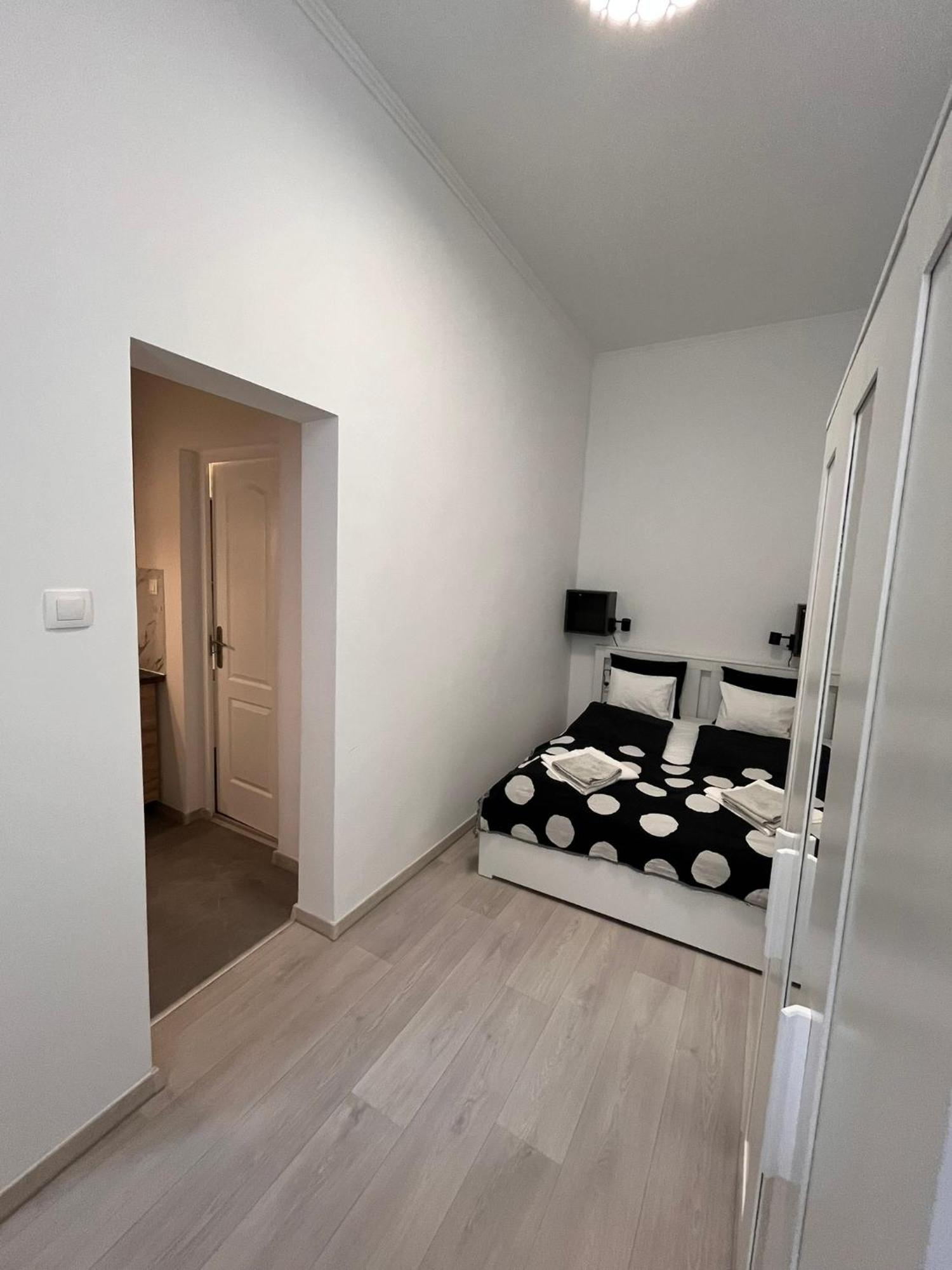 Mano Studios Budapest I Luaran gambar